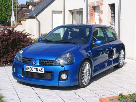 une putin de clio v6